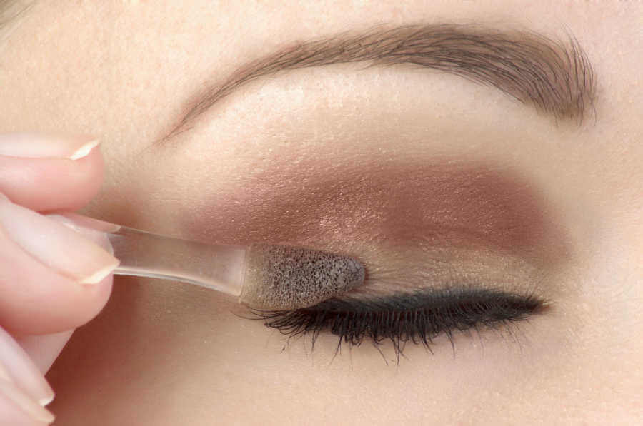  eye makeup tips over 40 